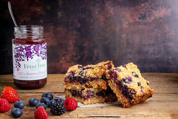 Summer Berries Crumble Oat Bar